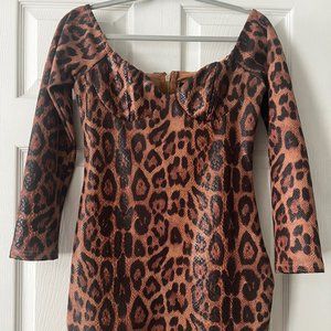Fashion Nova leopard mini dress w/ sleeves